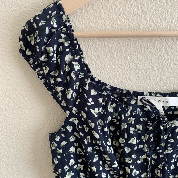 Rowa Floral Dress - Picture 2 of 5